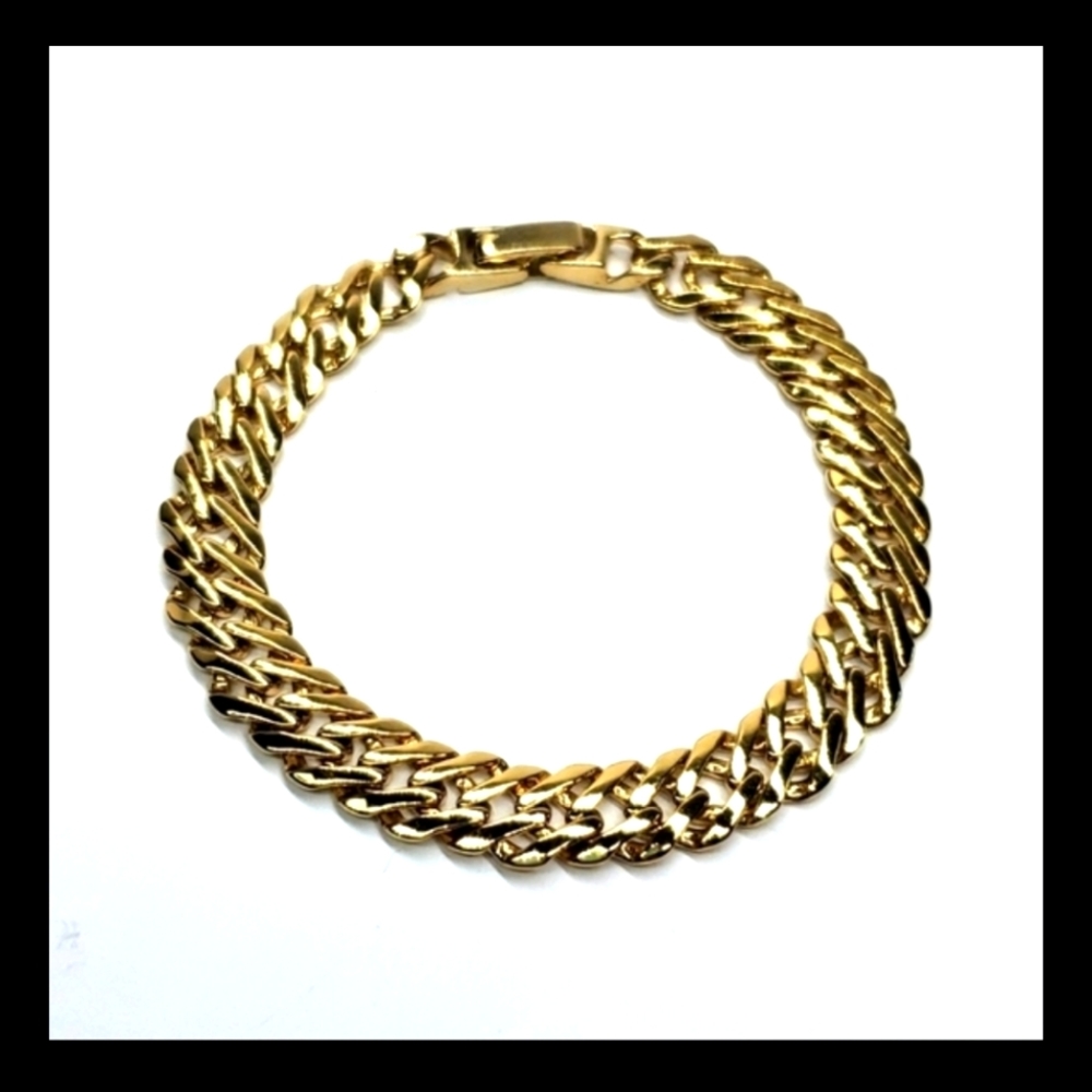 Vintage 90s 18kt Gold Plated Small Curb Bracelet 7